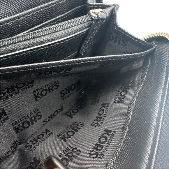 MICHAEL KORS Wallet - Picture 9 of 9